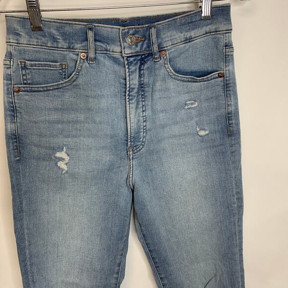 Express Slim Super High Rise Jeans Lt Wash Distressed Sz 4 - Picture 12 of 13